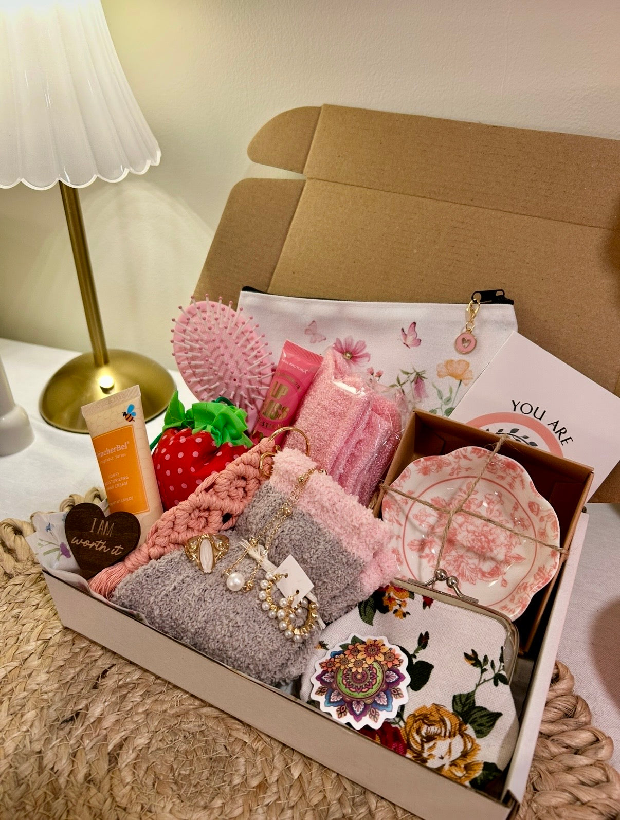 Honey Scoops Mystery Scoop Box