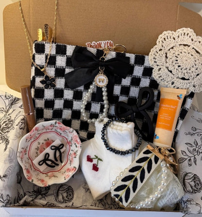 Mystery Scoop Box